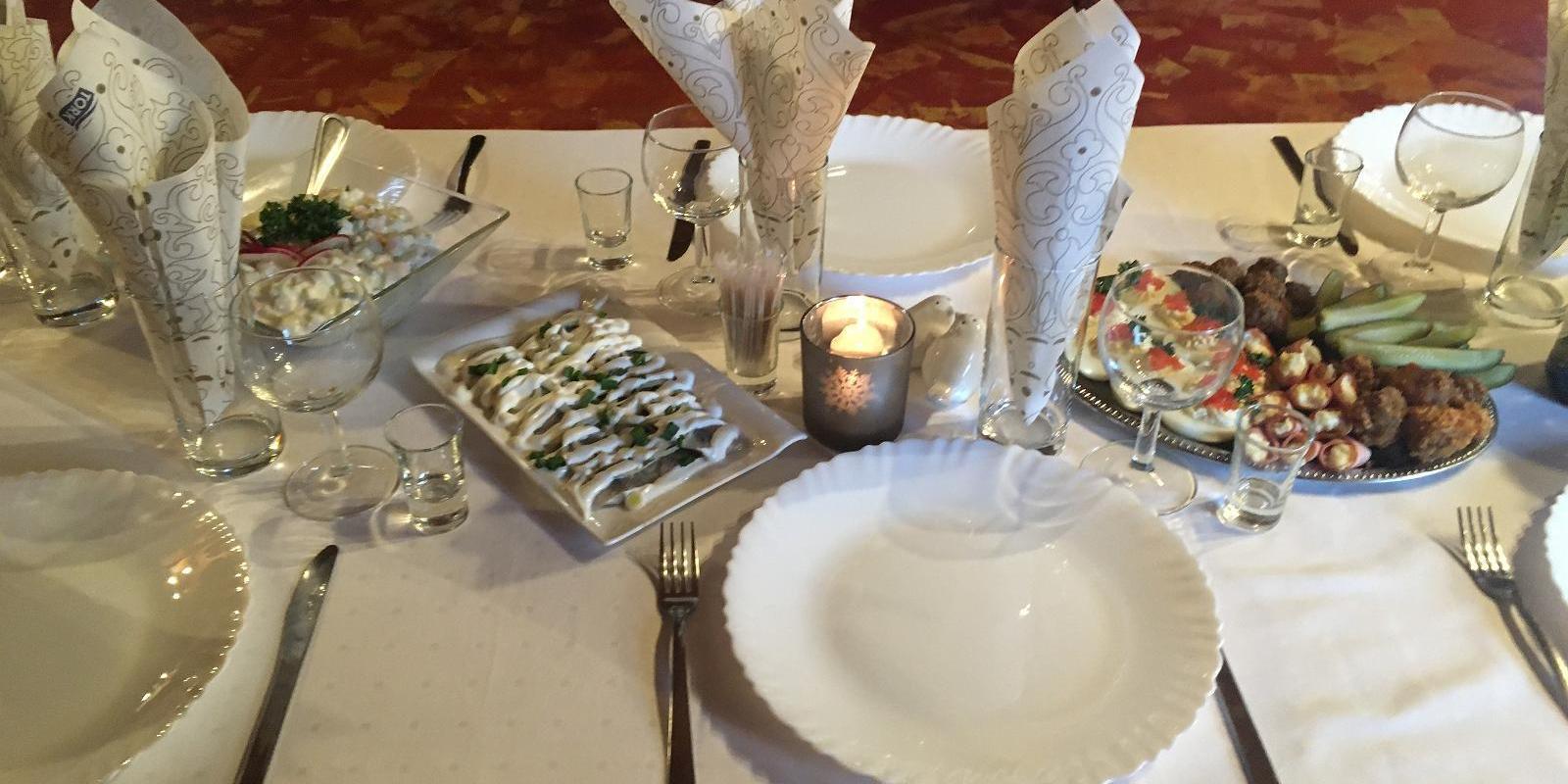 Nakatu turismitalu sünnipäevalaud