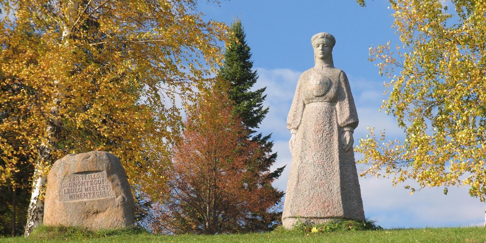 Singing Mother Monument