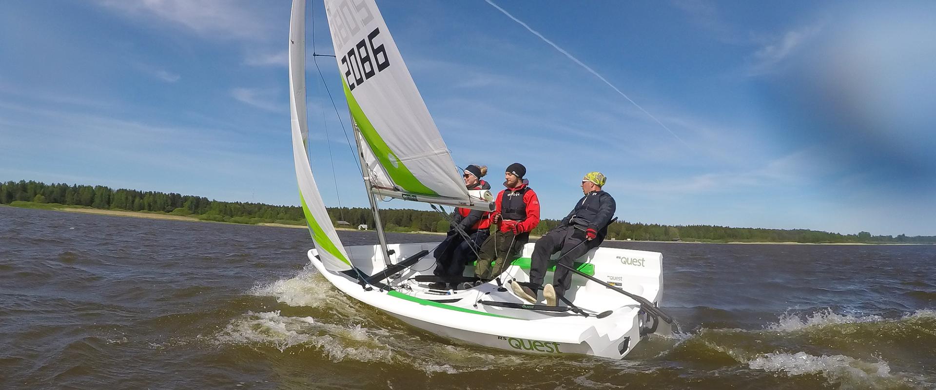 Segelbootverleih am See Võrtsjärv