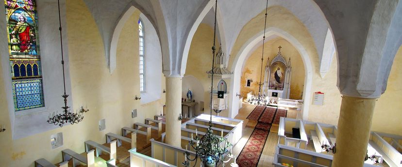 Väike-Maarja Church