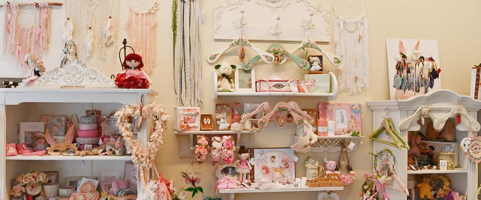 Käsityösalonki Roosiait