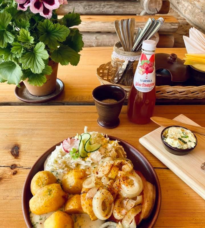 lõuna Seto Tsäimaja - kartul, sibul, salat, Värska Vurtsvasser, maitsevõi