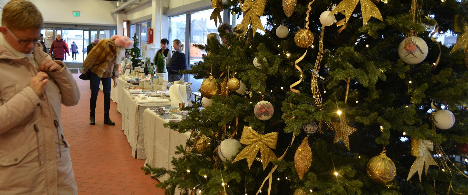 UKU Keskuse jõululaat