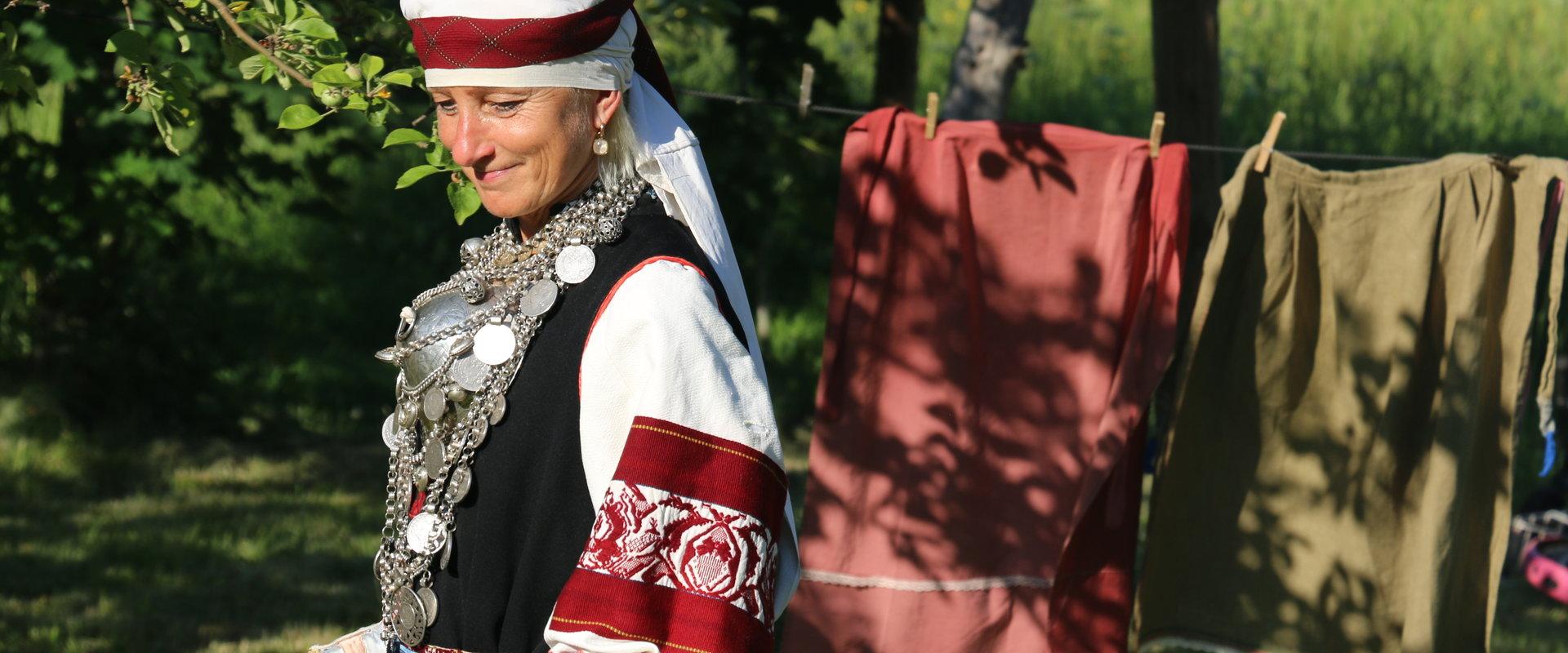 Reis saladuslikule Setomaale - Seto rahvarõivad