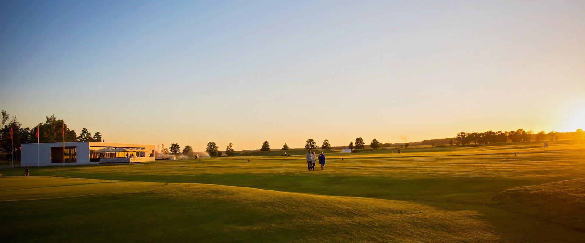 White Beach Golf