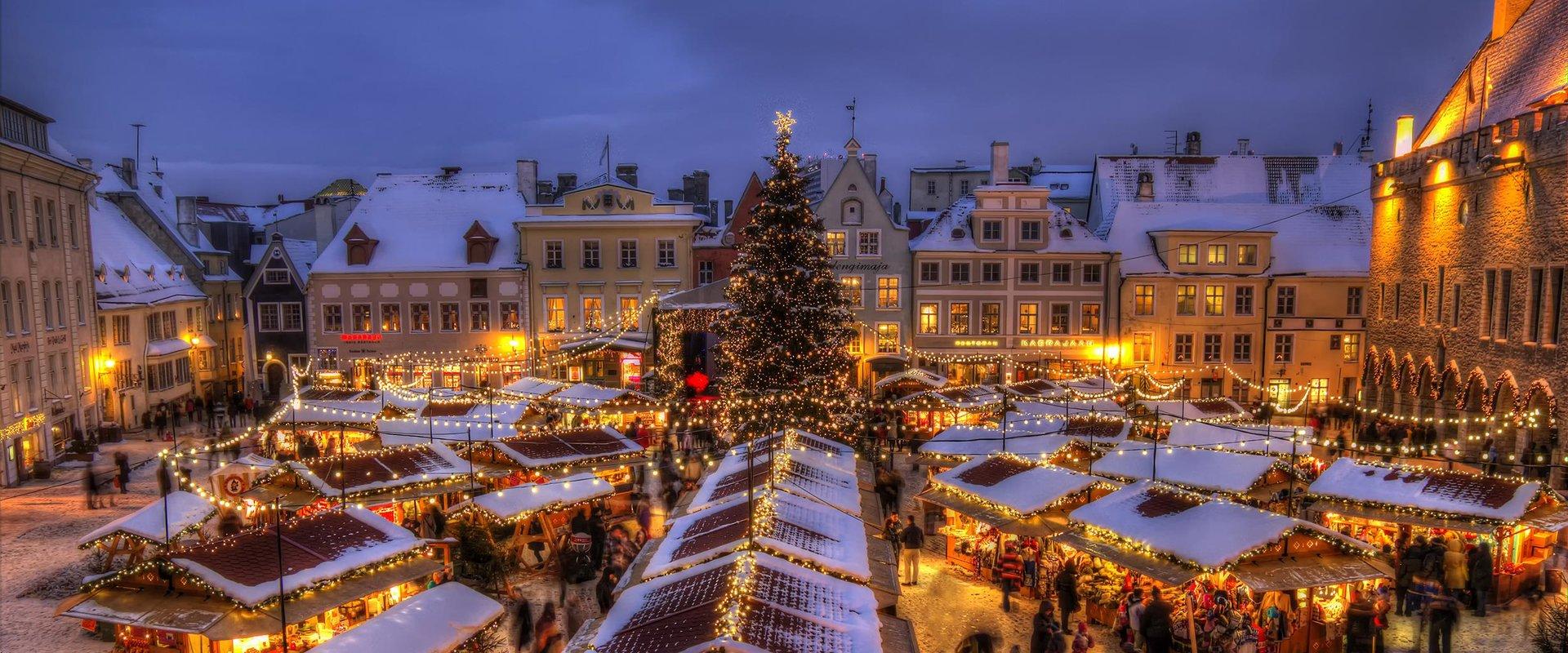 Magical Christmas Tour in Tallinn Old Town