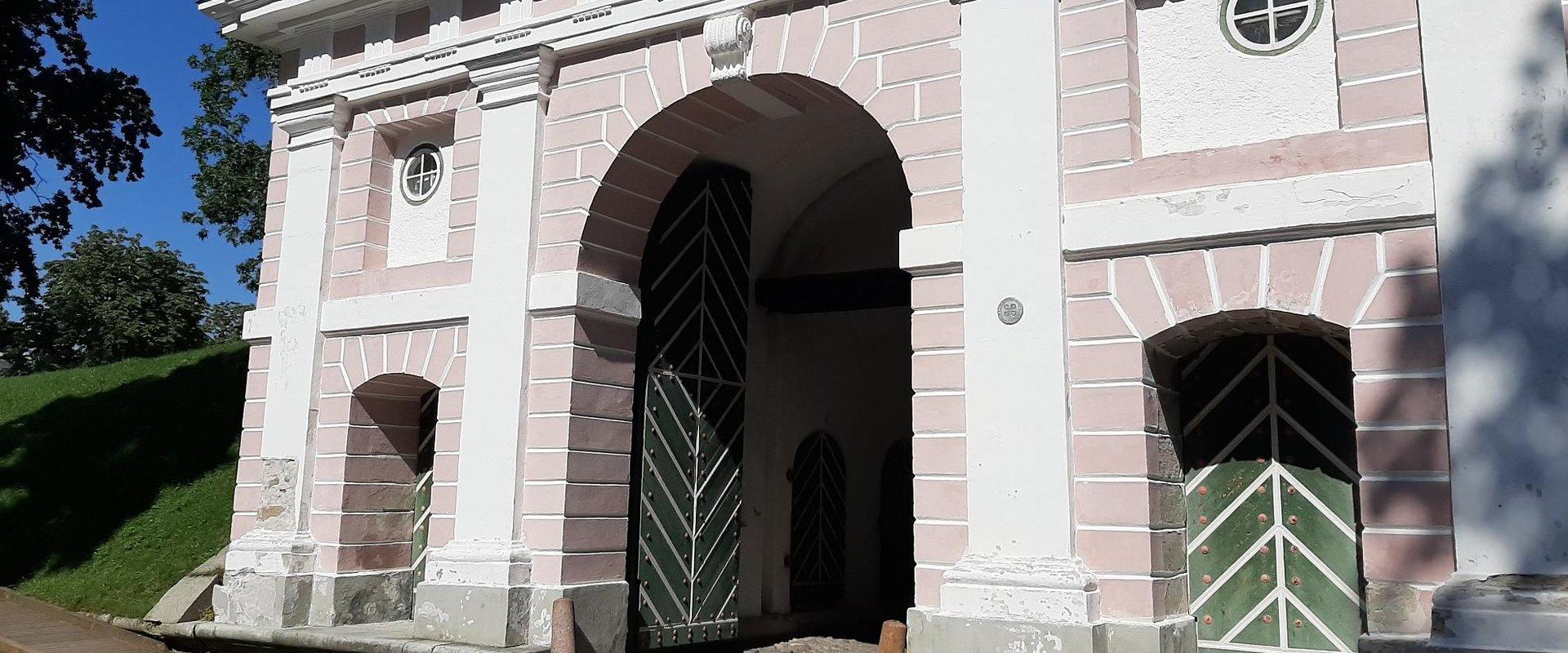 Tallinna värav Pärnus