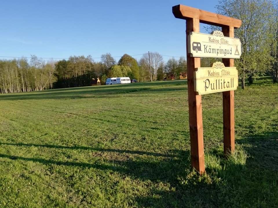 Kadrina mõisa kämpingud ja karavaniplats