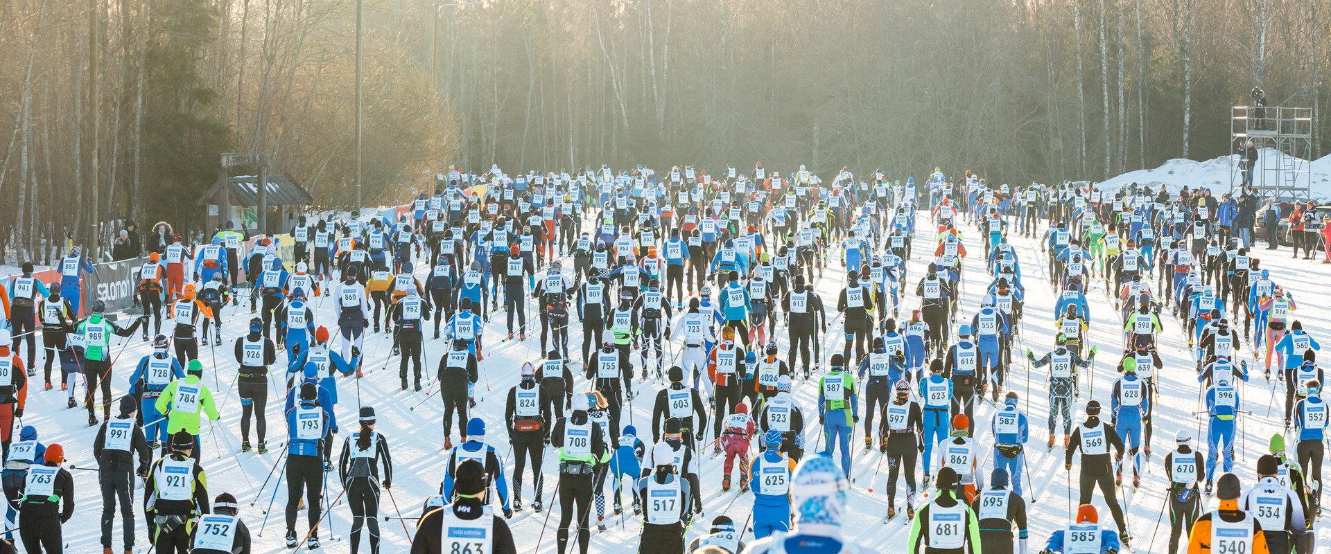 Start des Tartu-Marathon in Otepää