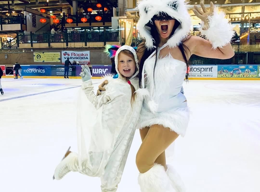 Lõunakeskus shopping centre Astri Arena ice skating rink, visitors in Halloween costumes skating