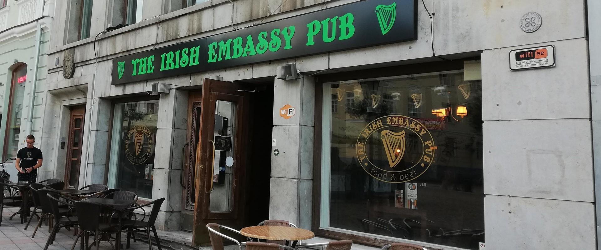 Pildil The Irish Embassy Pub Tartu välivaade