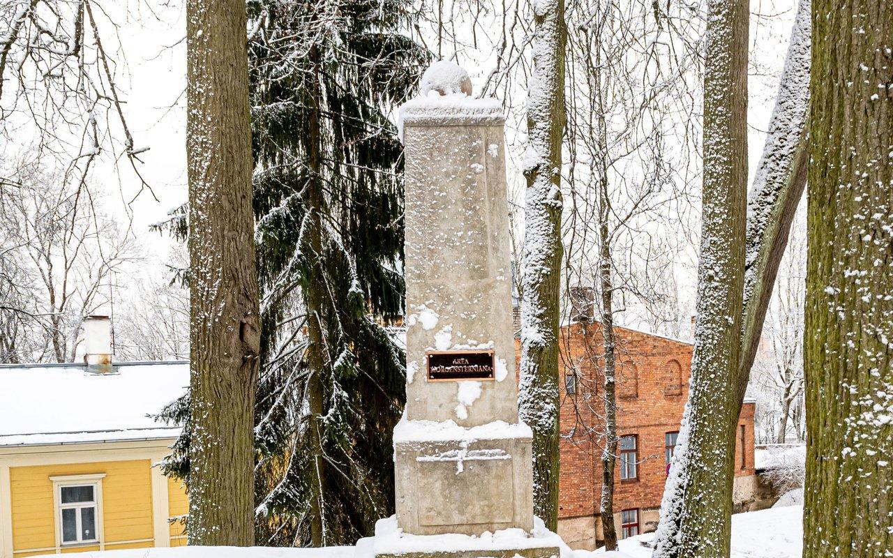 Johann Karl Simon Morgenstern monument