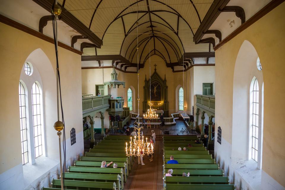 Lutherische Michaeliskirche zu Rõngu von innen