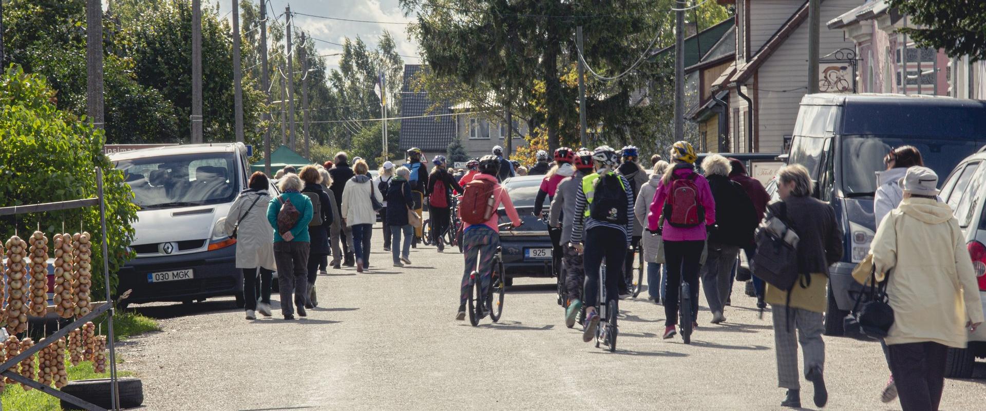 Büfetttage auf dem „Zwiebelweg“