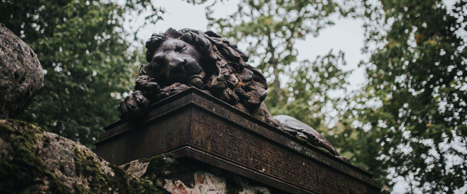 Anrepi mälestusmärk Kärstna Kabelimäel (Anreps Denkmal auf dem Kapellenberg zu Kärstna)