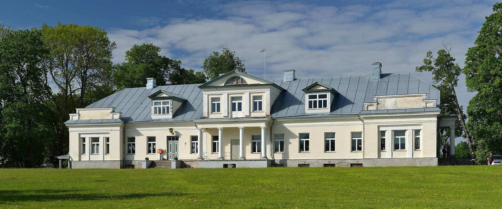 Vohnja Manor