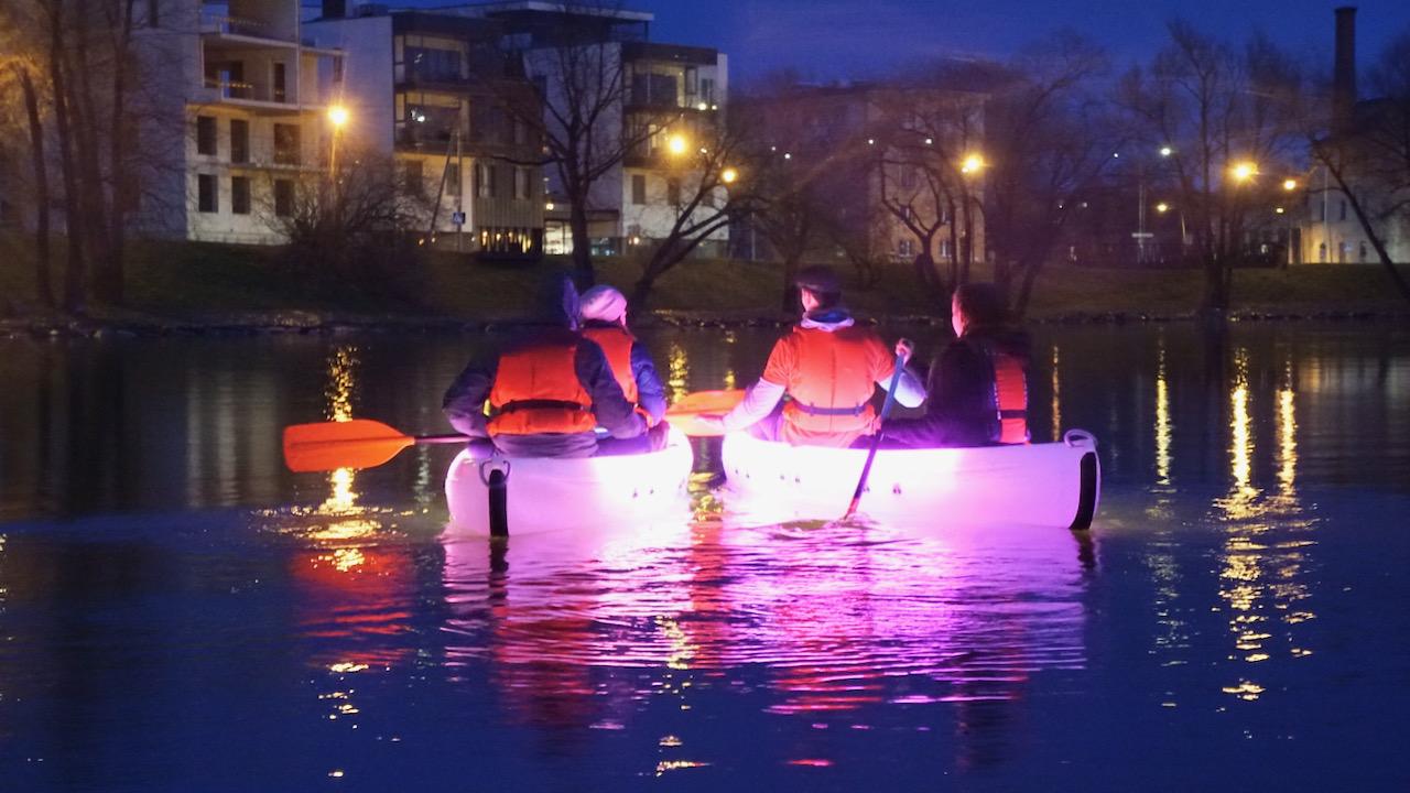 Valguskanuumatk Emajõel