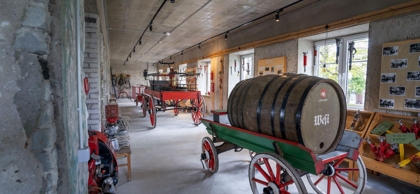 Zentrum der Museen für Oldtimer und Oldtimer-Heim in Järva-Jaani