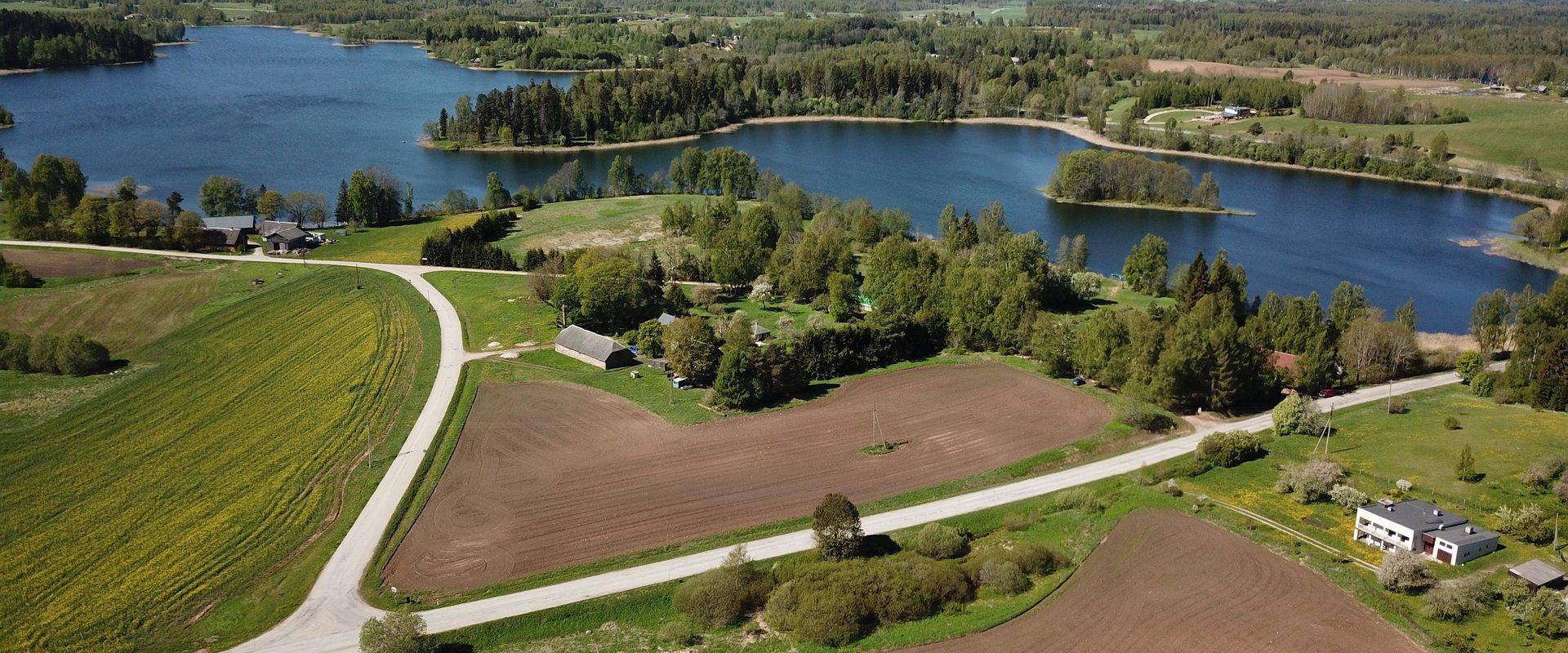 Ape – Eesti/Läti piir (0,0 km) – Lüllemäe (35 km) – Sangaste – Kääriku – Otepää – Elva (108 km) – Kambja – Prangli – Liiva – Tartu (169 km) – Kavastu 