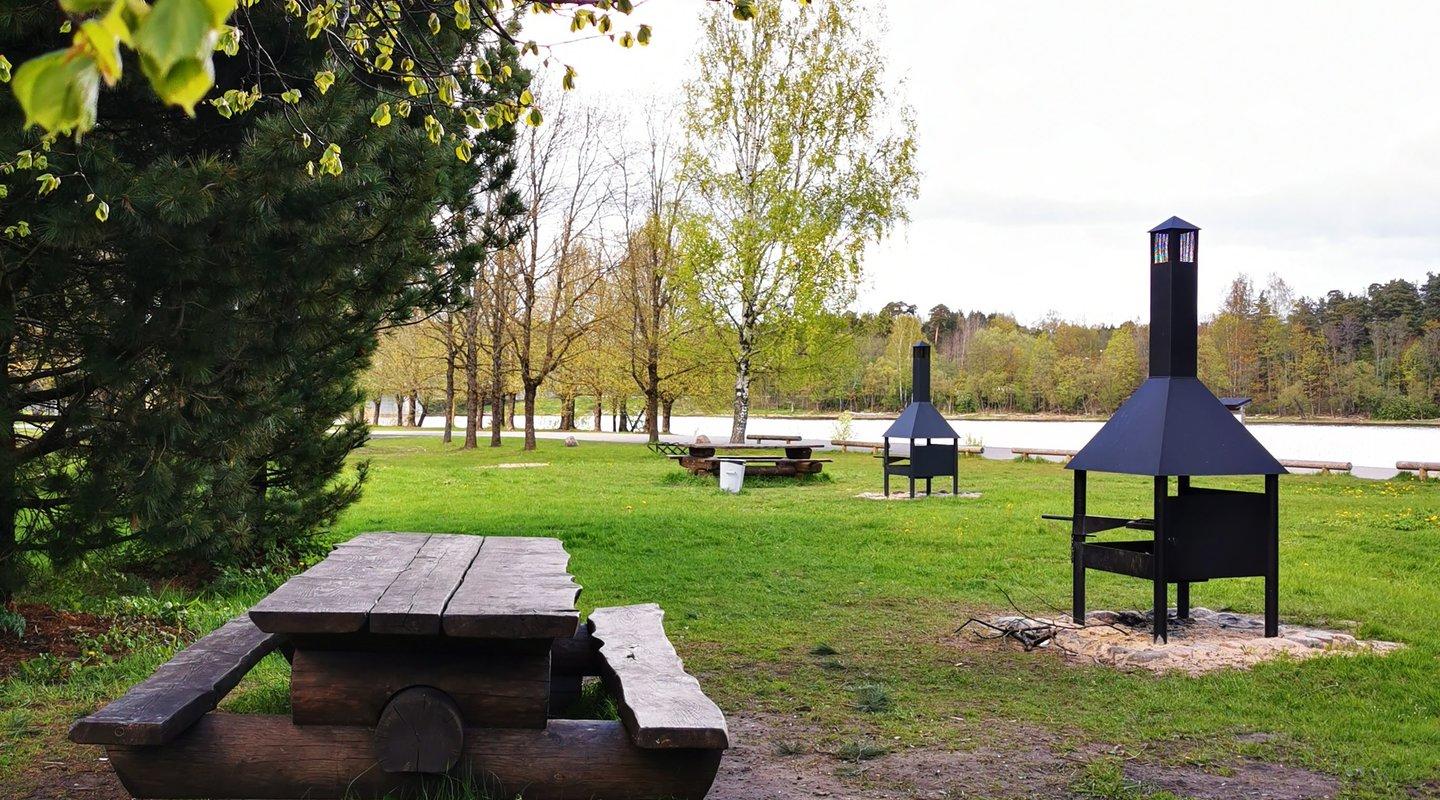Gesundheitspfad am linken Ufer des Flusses Pärnu, der Jaanson-Pfad