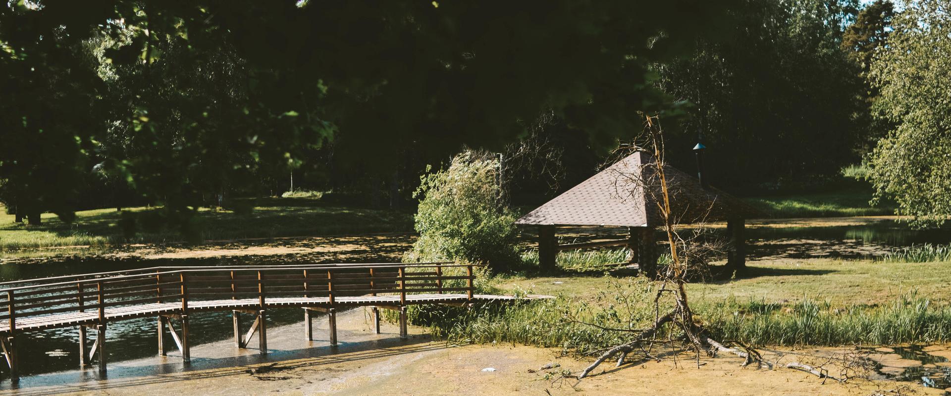 Ulvi mõis ja mõisapark