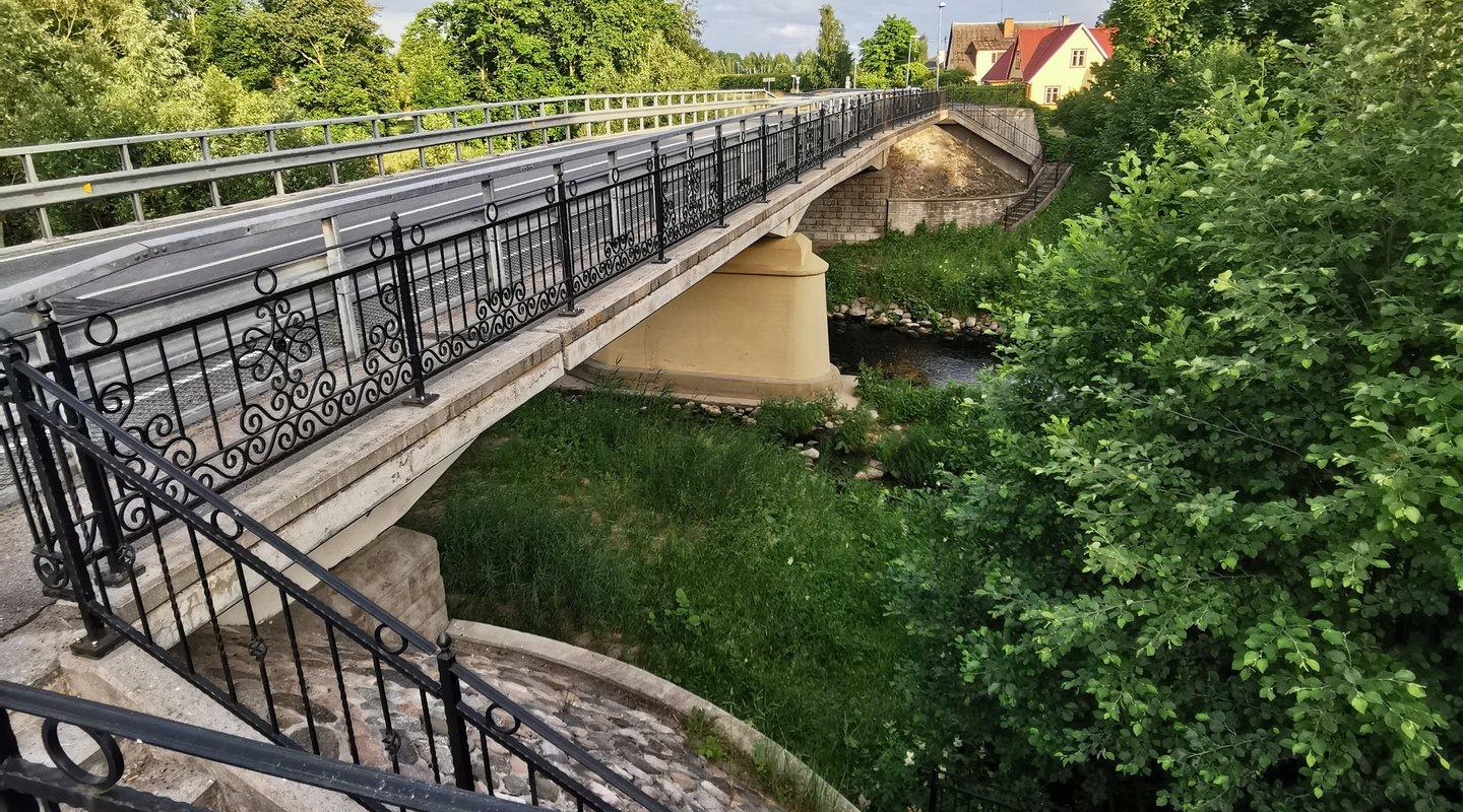 Audru mõisa park