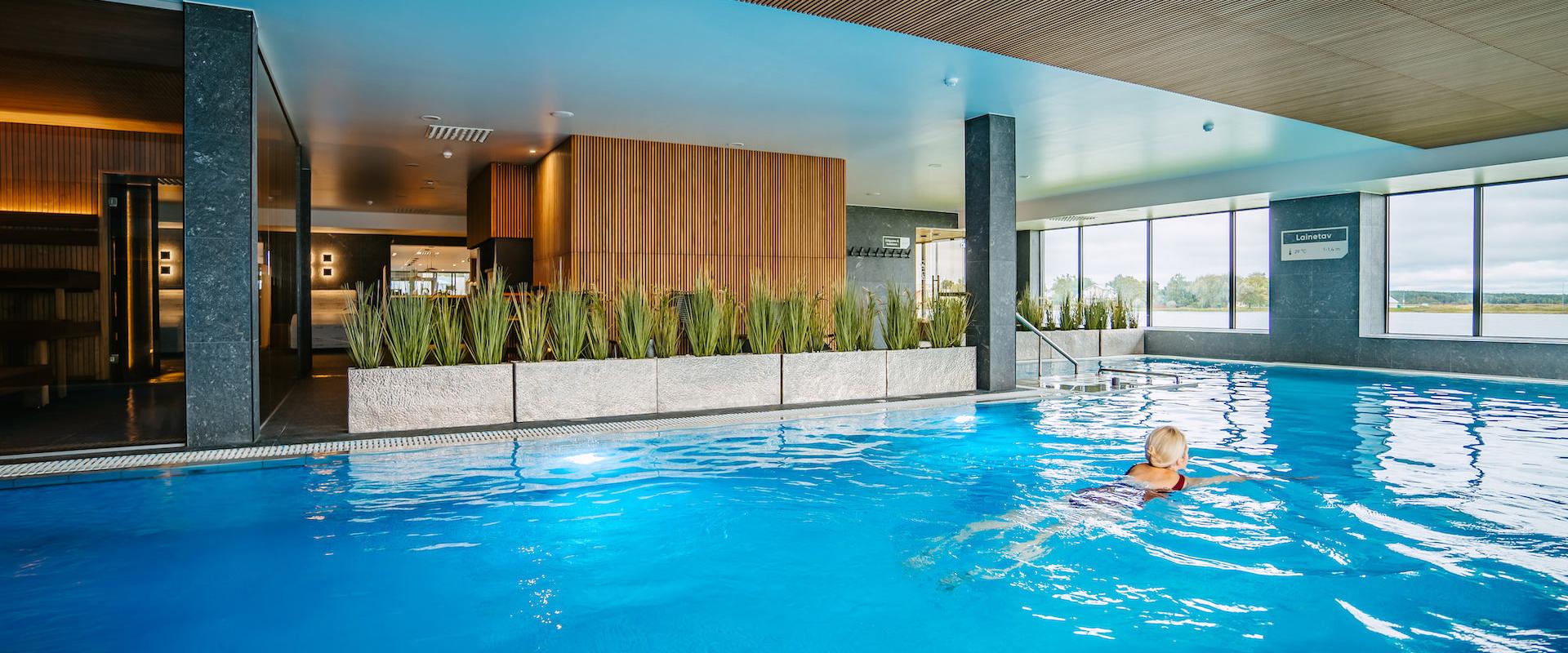 Hyvinvointi ja tasapaino merenrannalla ♥ Hestia Hotel Haapsalu Span vesi- ja saunakylpylässä voit rentoutua monella eri tavalla. Voit nauttia vedestä 