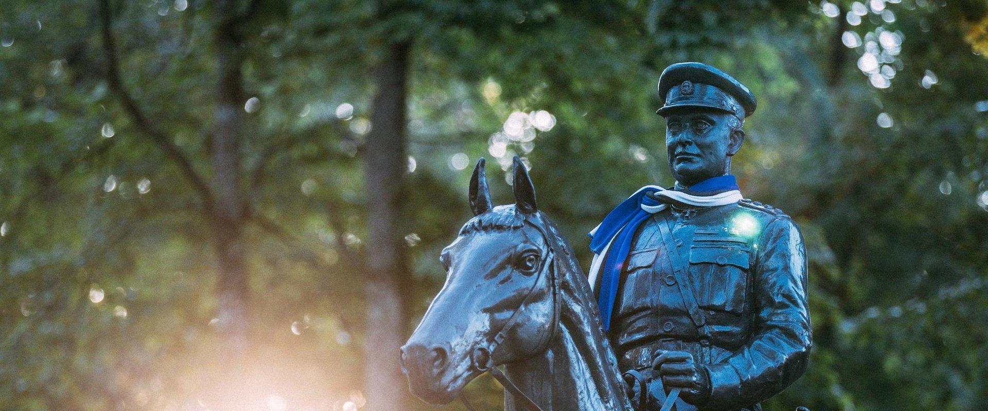 Equestrian statue of the General Johan Laidoner