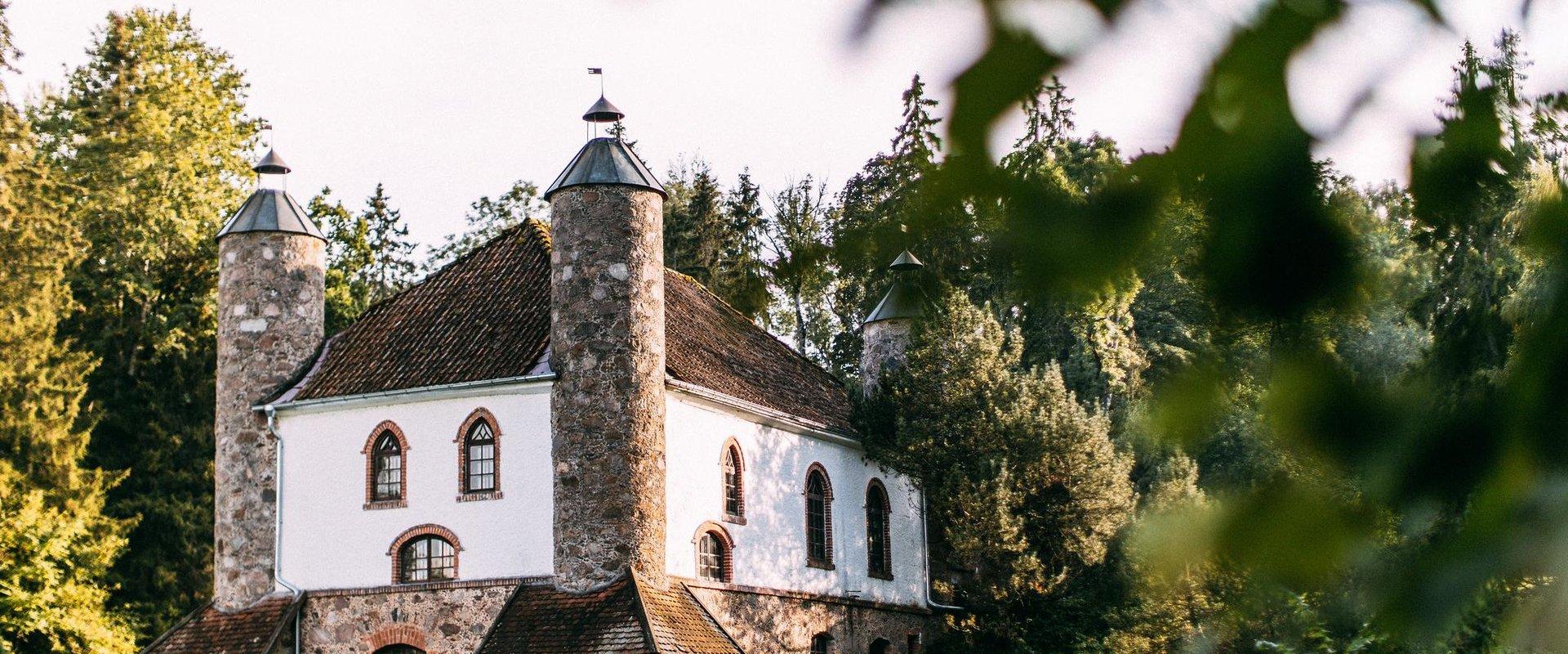 Heimtali Distillery