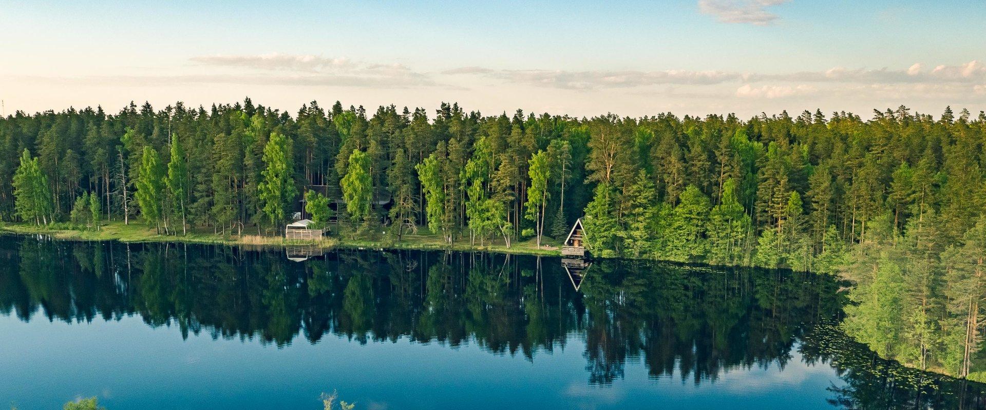 Saarjärve puhkemaja peamaja