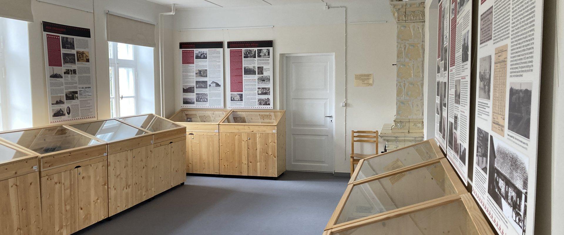 Abja muuseum ajaloolises panga- ja postihoones