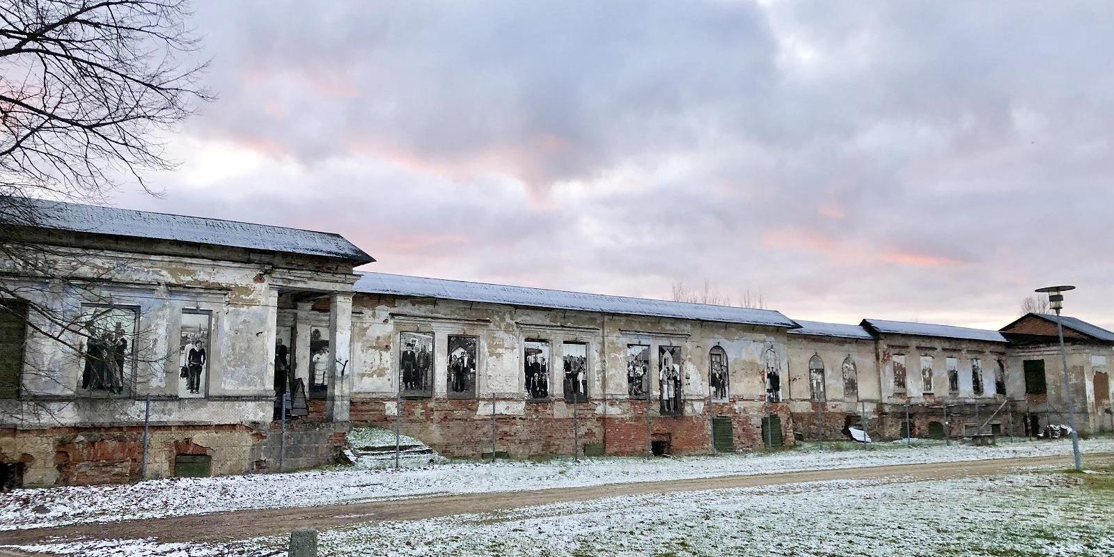 Ausstellung des Gutshofparks Raadi im Winter