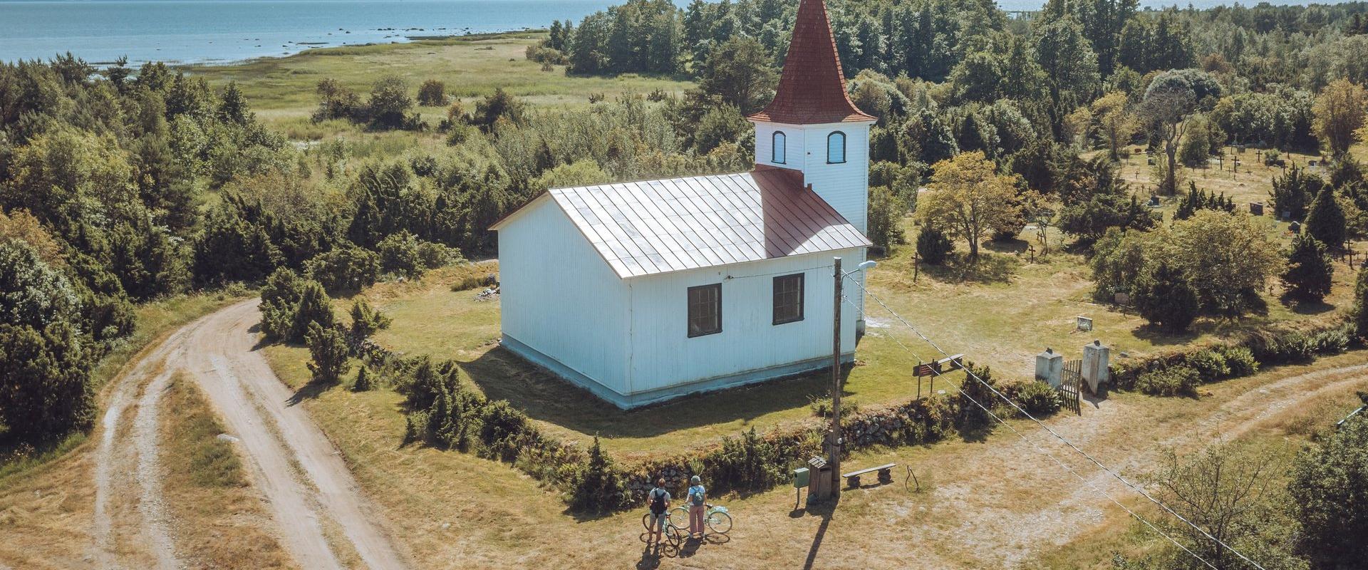 Prangli saare Laurentsiuse kirik