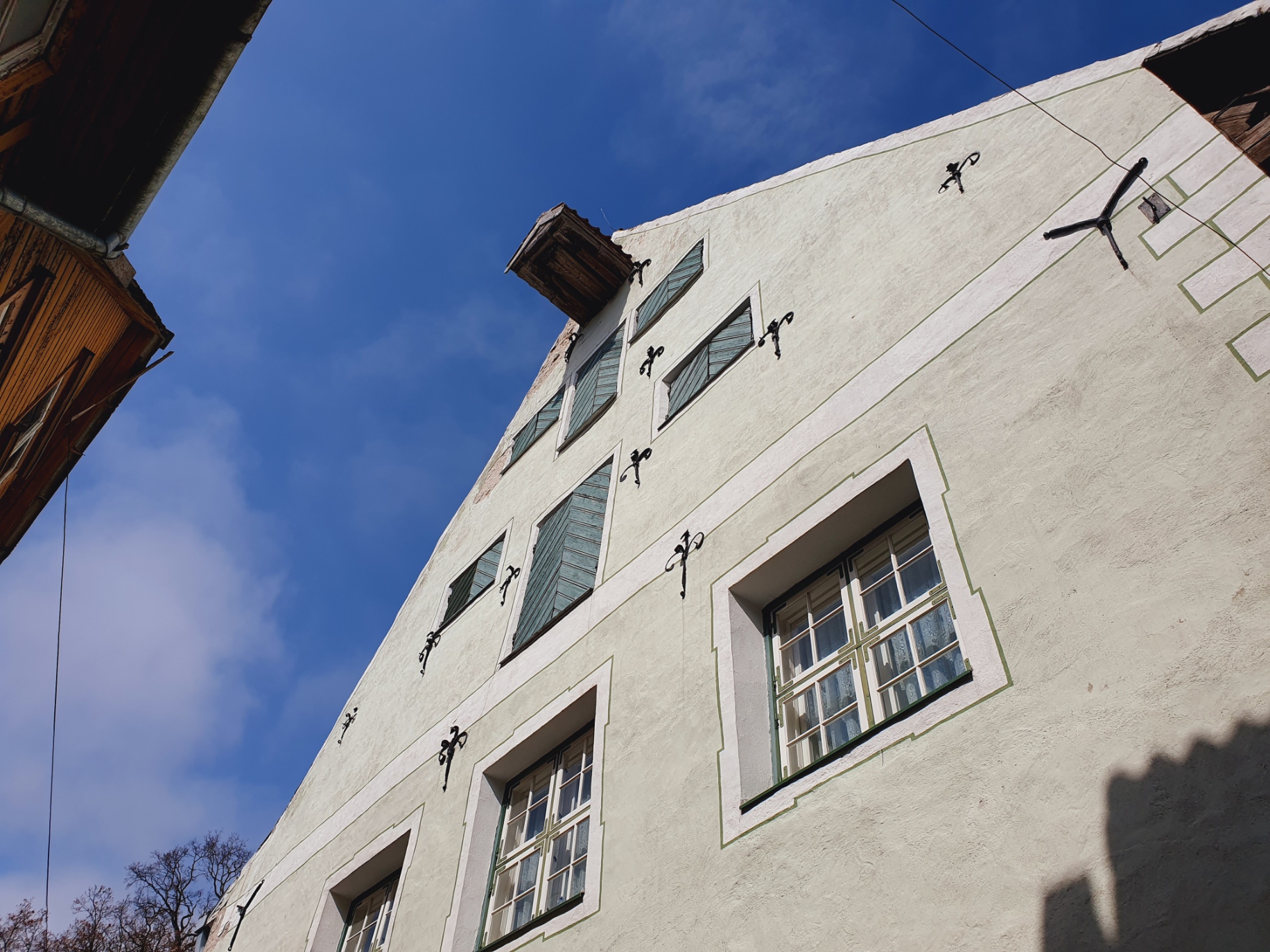 Exkursion mit Führer in der Altstadt von Pärnu mit einem Besuch des Rundpanoramakinos im Roten Turm