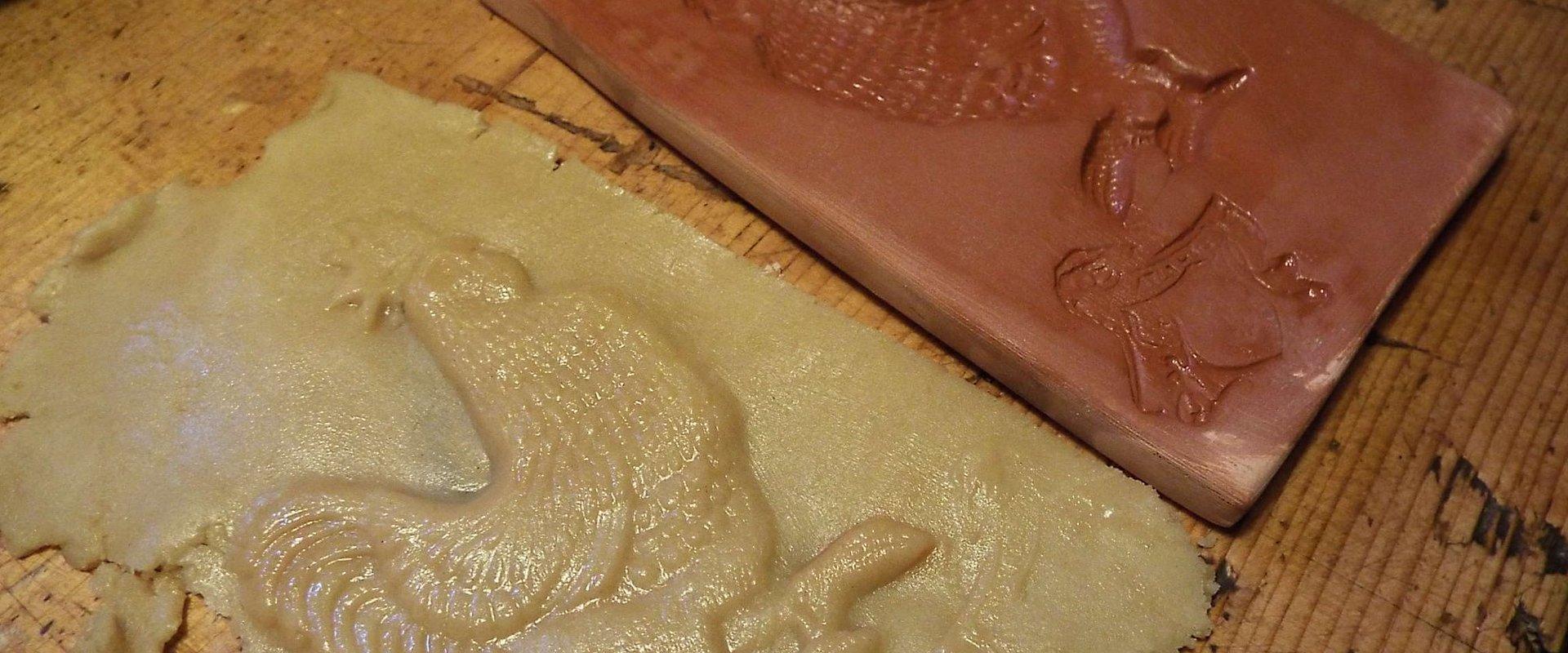 Kingdom of Gingerbread – making embossed gingerbread