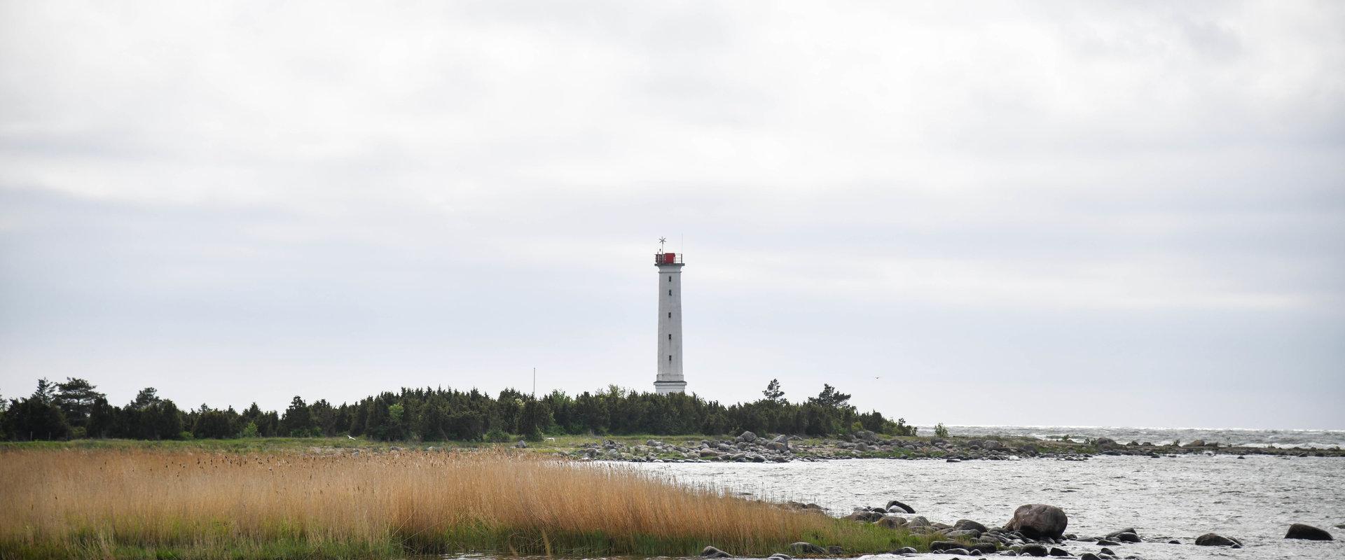 Sõmeri Peninsula and lighthouse