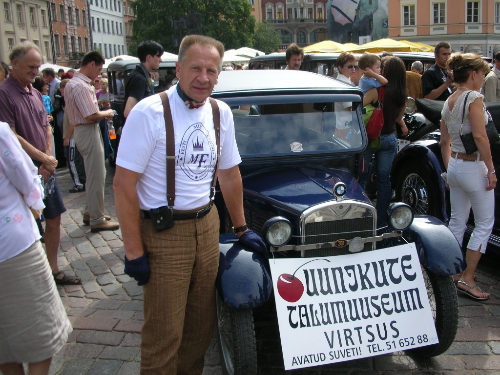 Kirsi vanasõidukite muuseum Virtsus