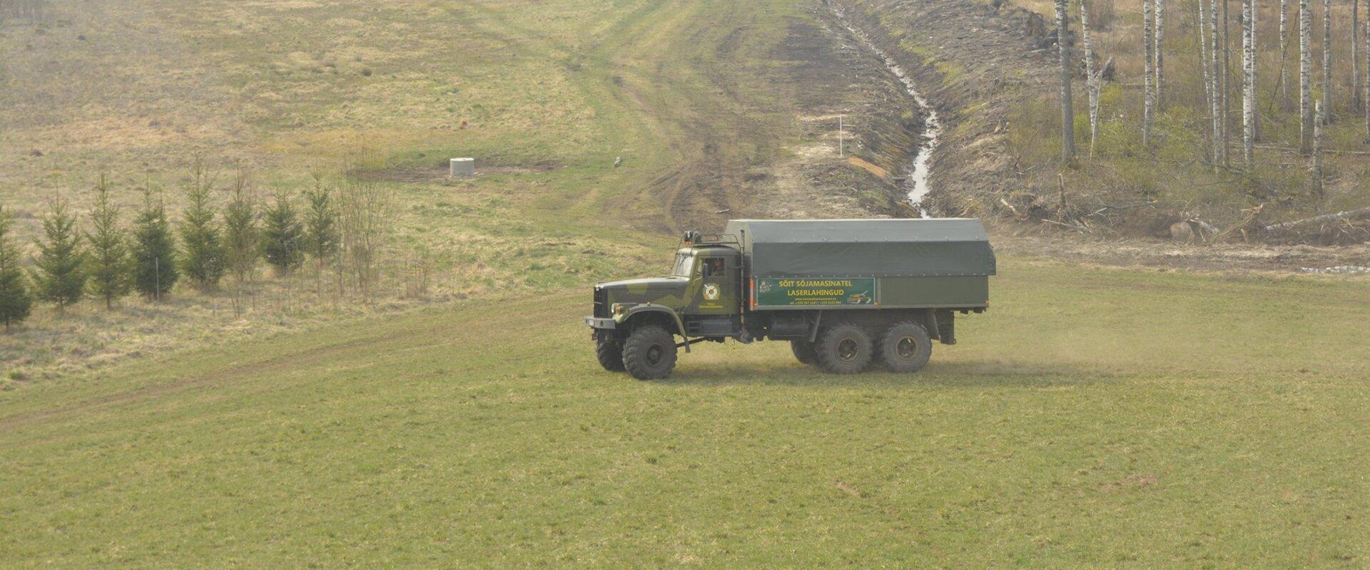 Huvisõit sõjamasinatel KraZ, Kaiser või Willis