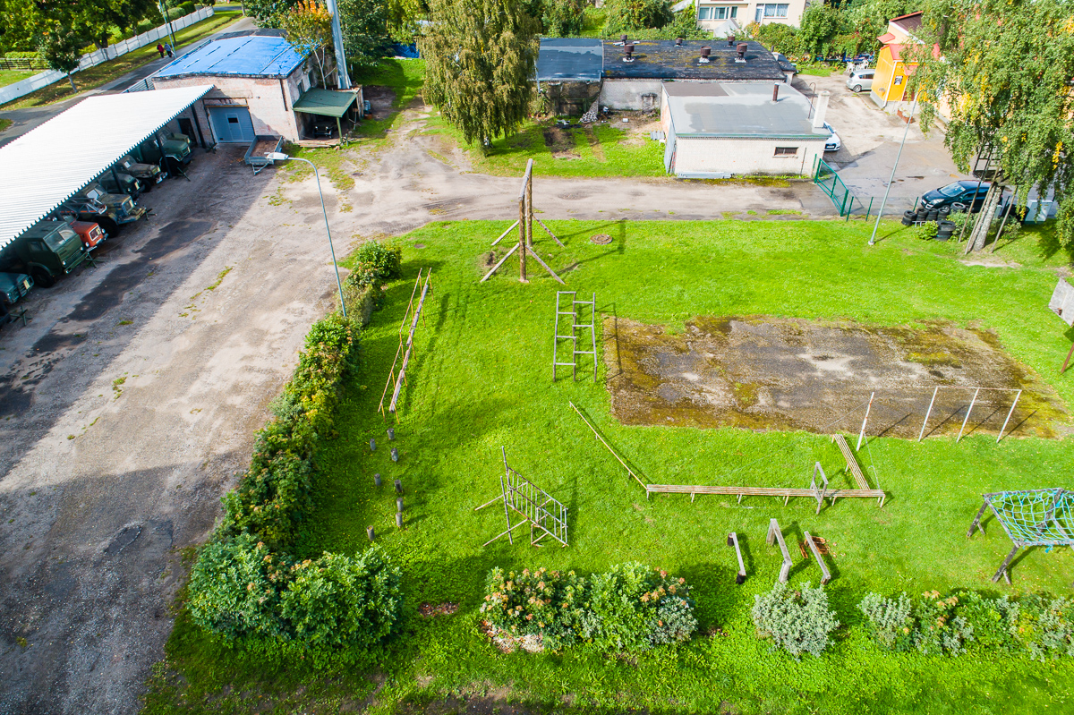 Valga Sõjamuuseumi õueala meeskonnamänguks "Punkrimöll"