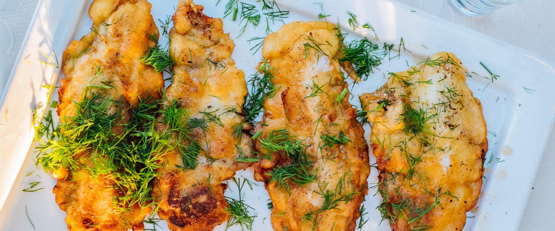 Pike perch in beer batter