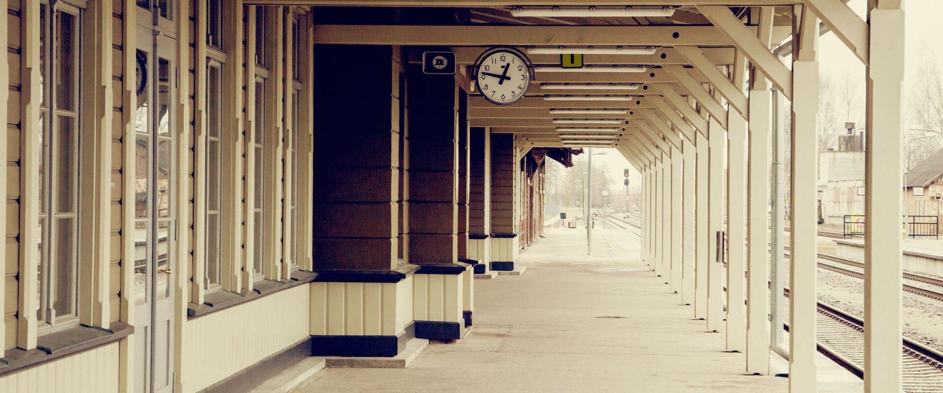 Tartu dzelzceļa stacijas perons
