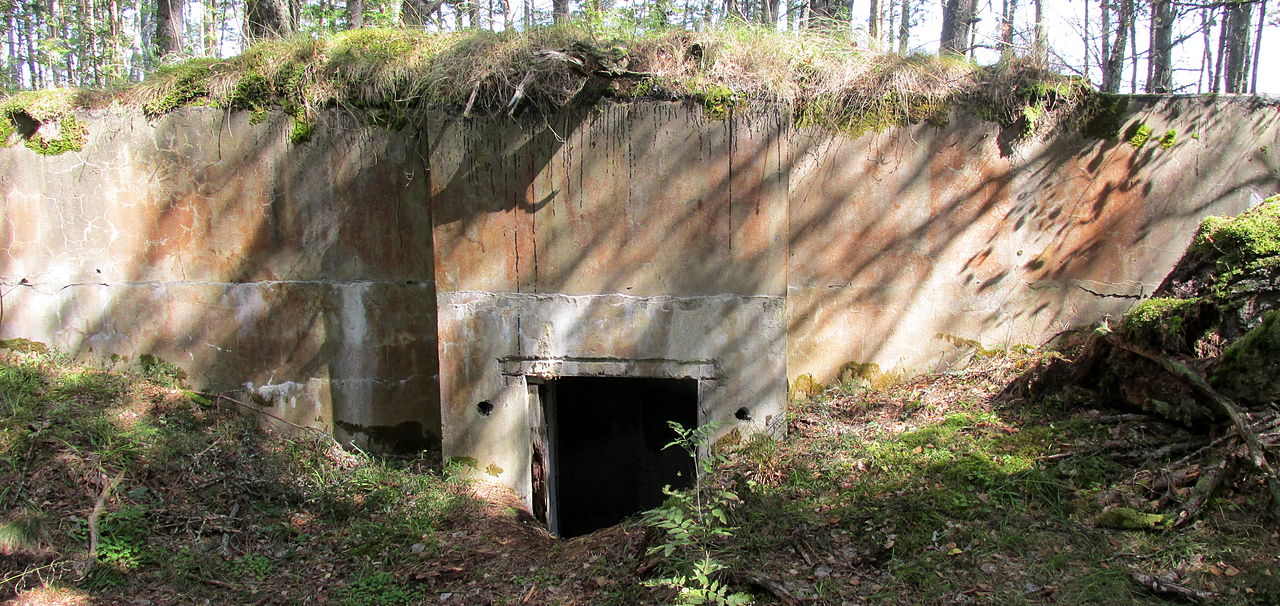 RMK Nordstrecke auf Naissaar, Küstenbatterie Nr. 5 auf Naissaar