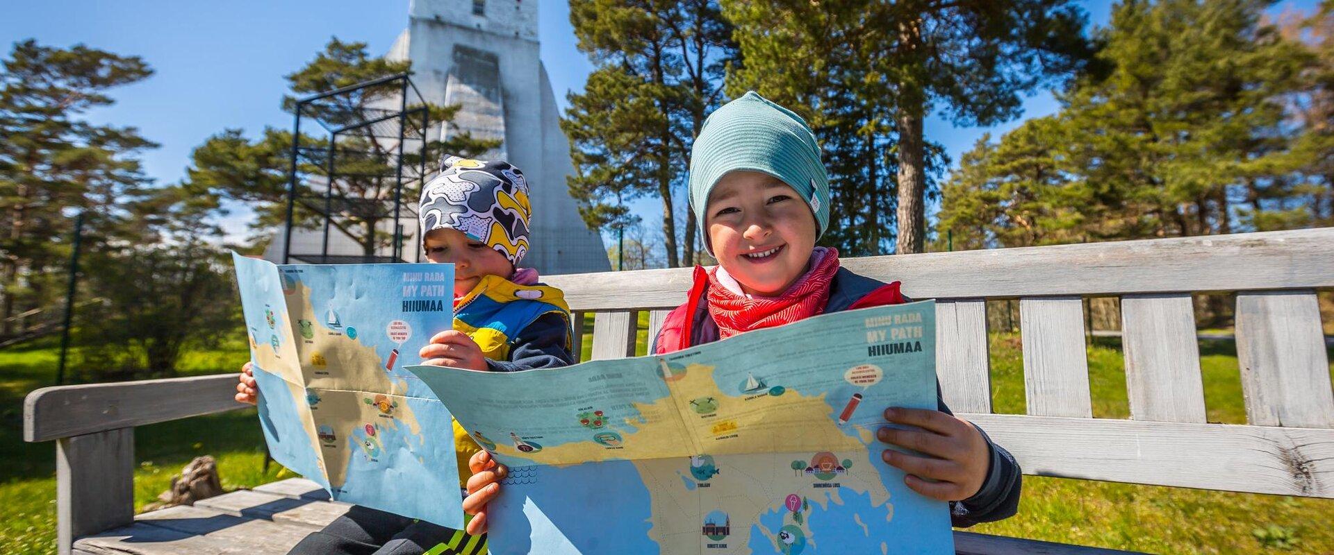 Abenteuerspiel und Erinnerungskarte an die Insel Hiiumaa „Mein Weg“