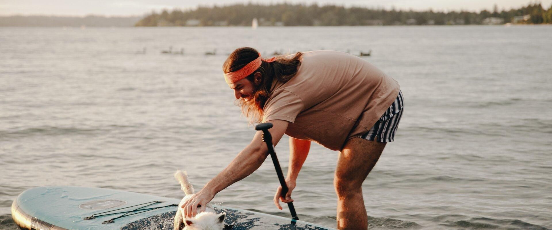 SUP boarding at sea