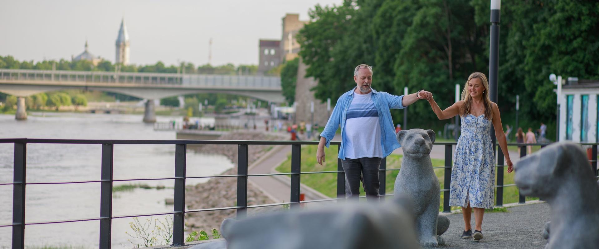 Narva Jõepromenaadi lõvide kujud