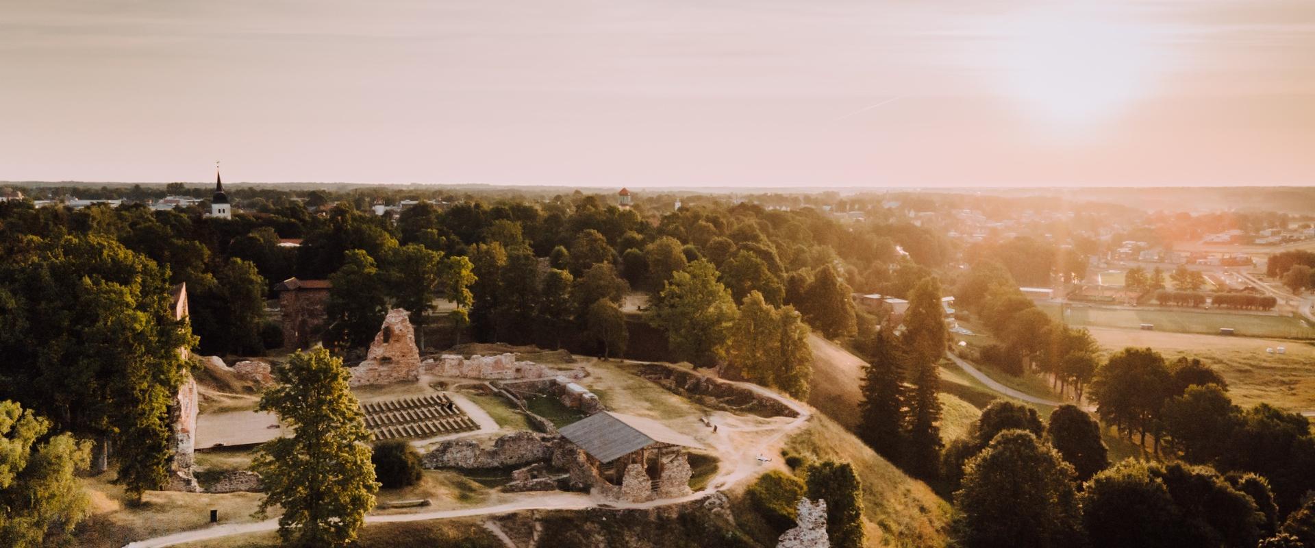 Viljandi castle park