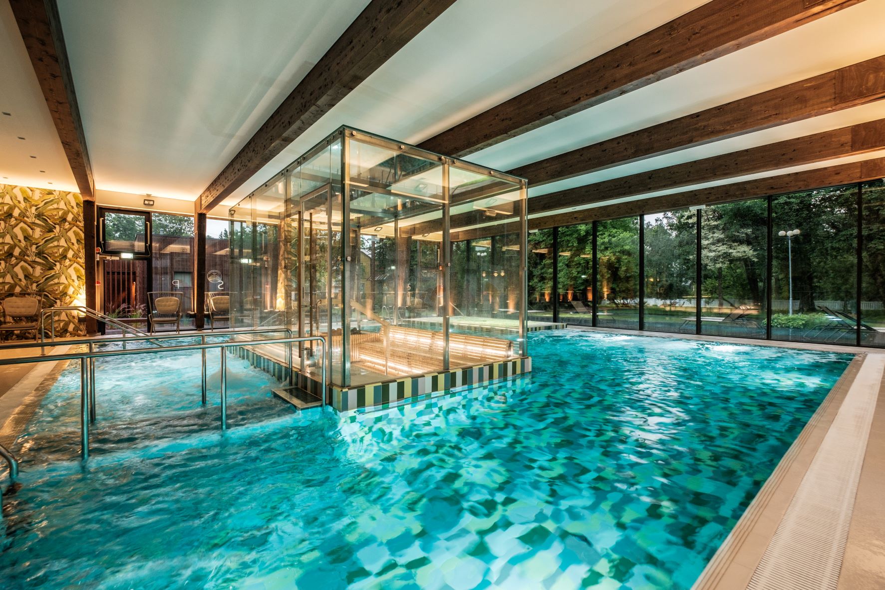 Wasa Resort Spa in Pärnu beach is perfect for a refreshing swim or a pampering spa treatment! The pool and sauna centre has a pool, a hot tub, two sau