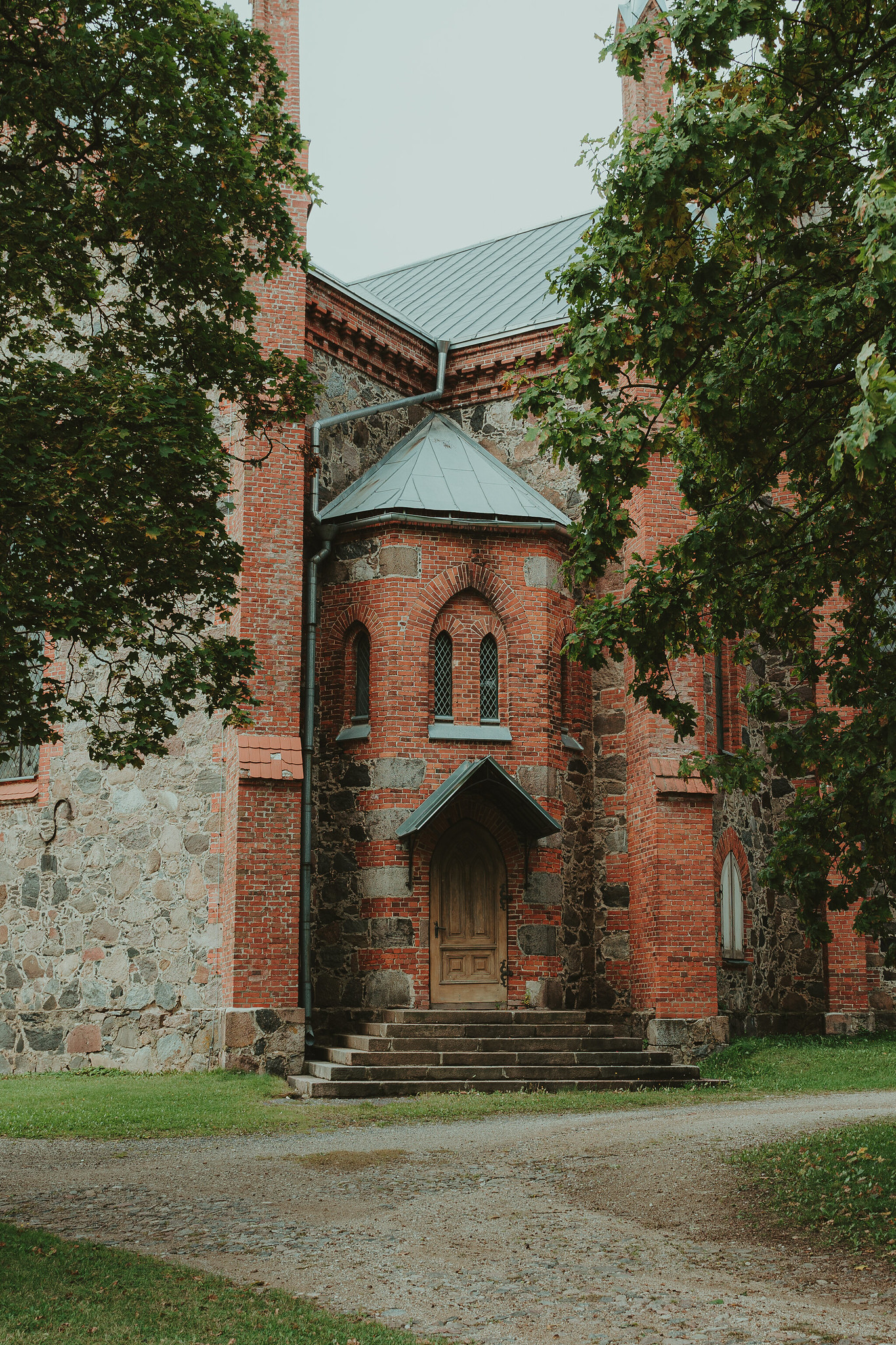 Viljandi Pauluse kirik (St. Paul’s church in Viljandi)