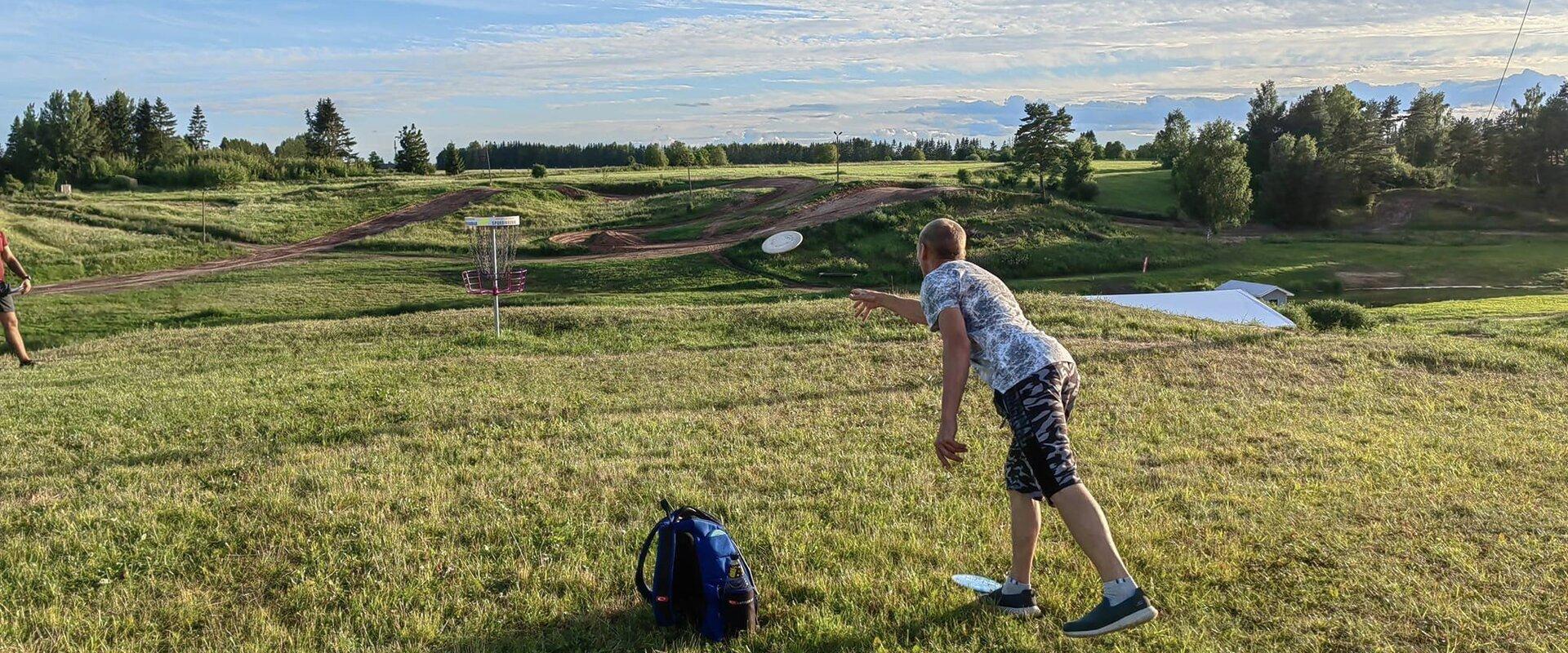 Jaanikese discgolfi park