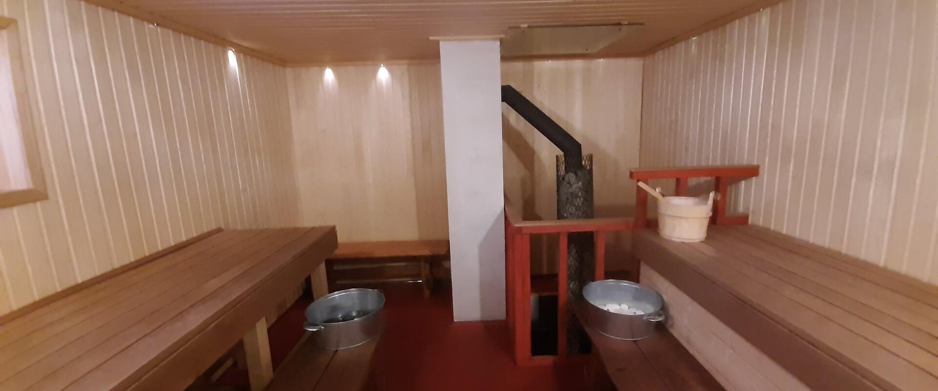 Kümblustalu sauna, massaažide ja tünnidega